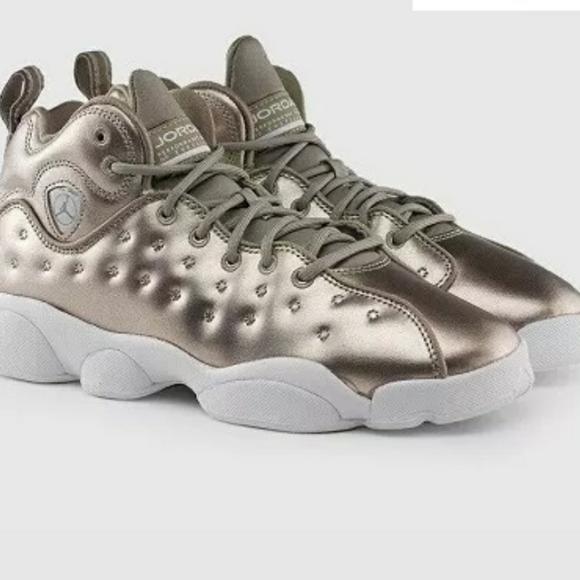 JORDAN JUMPMAN TEAM II SE (GS) - Picture 1 of 8